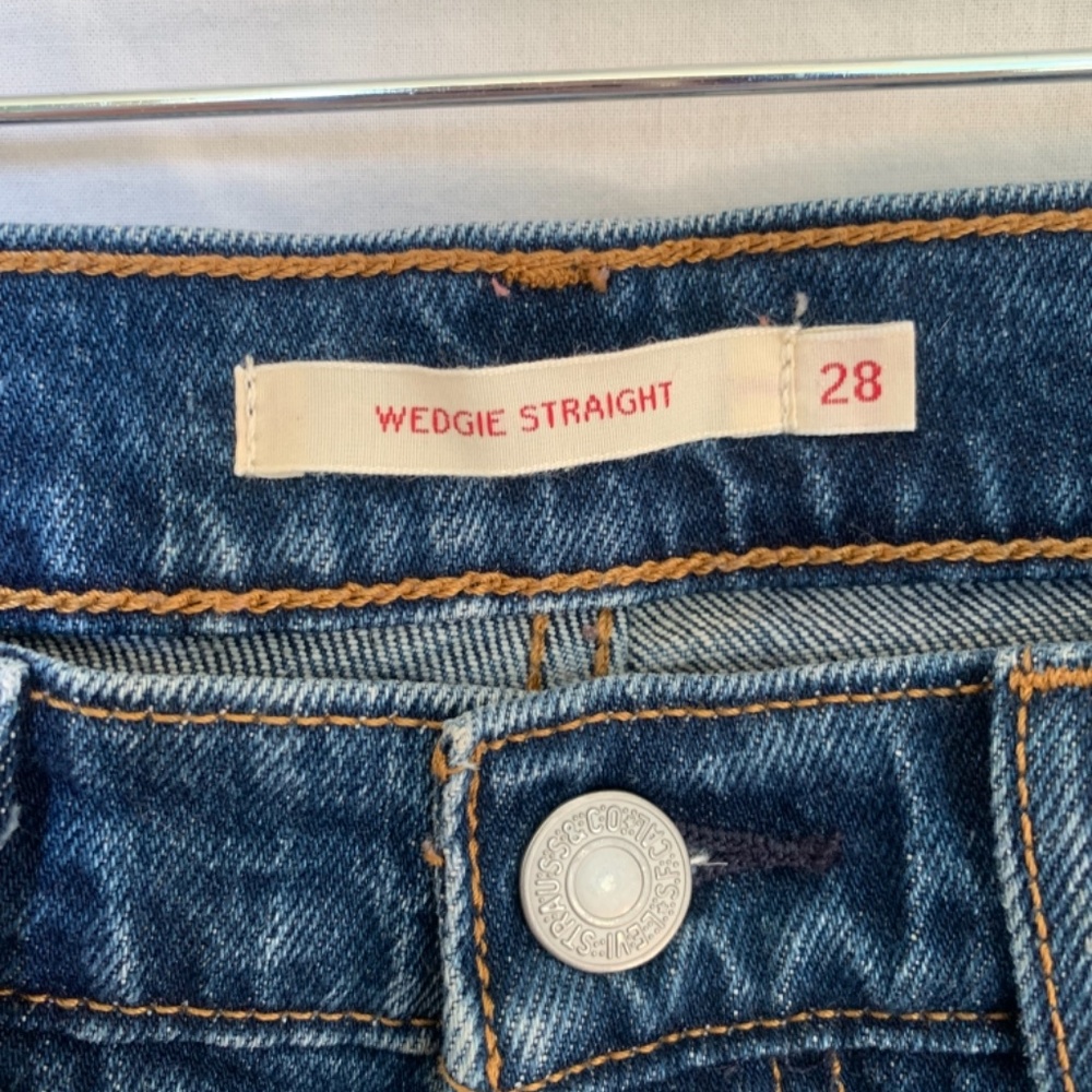 LEVIS WEDGIE STRAIGHT FIT WOMEN'S JEANS - Picture 4 of 6